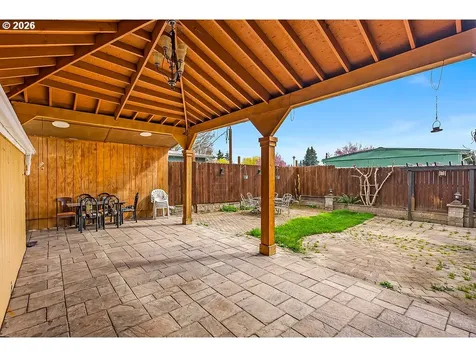 1428 NW 5th Street Mcminnville OR 97128