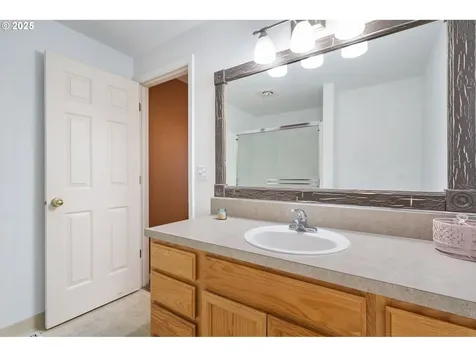 12904 NE 55th Street Vancouver WA 98682
