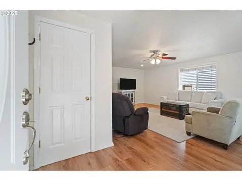 12904 NE 55th Street Vancouver WA 98682
