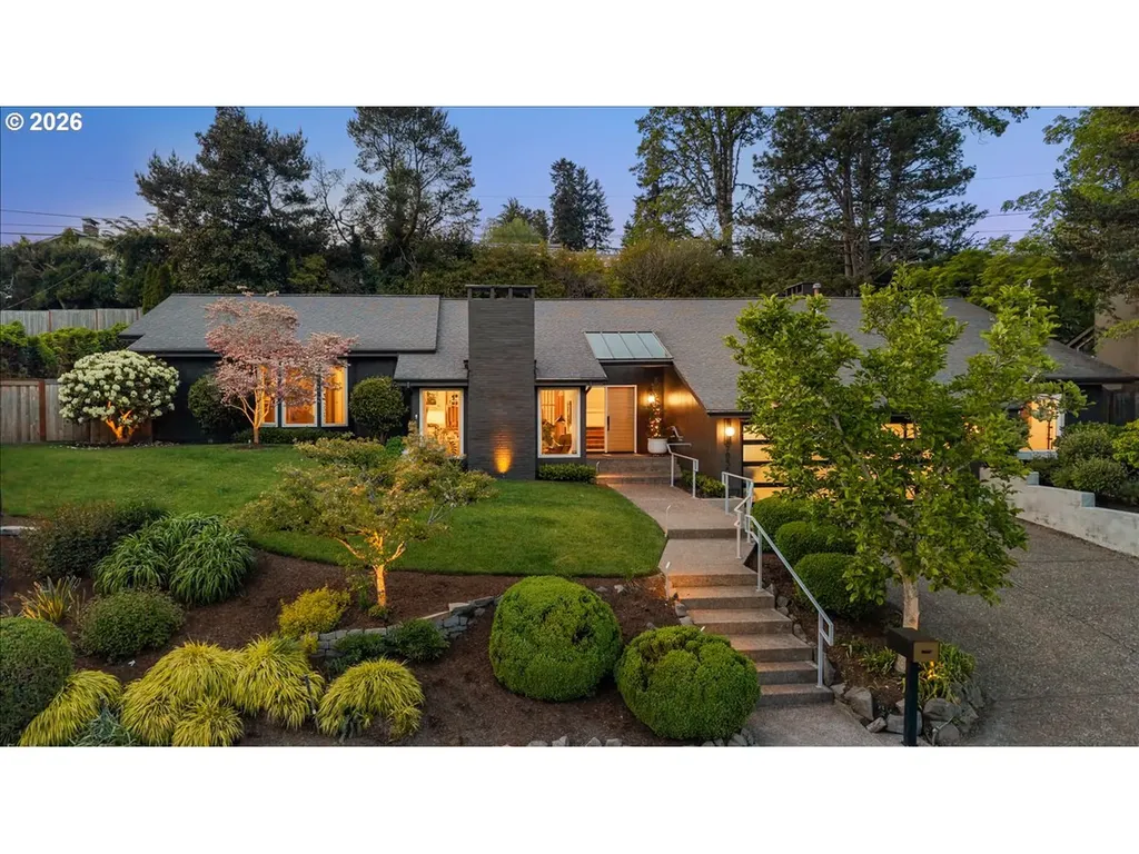 7835 SW Westgate Way Portland OR 97225