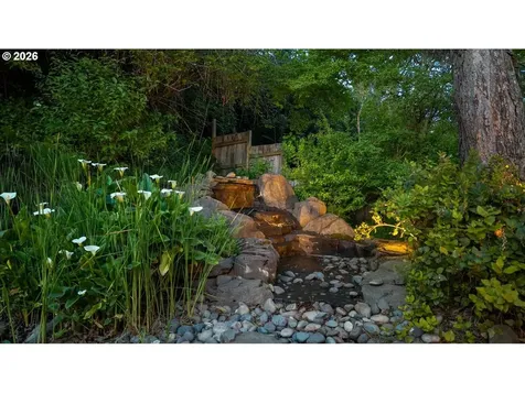 7835 SW Westgate Way Portland OR 97225
