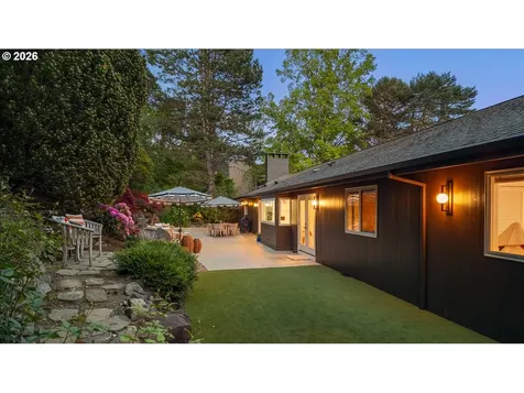 7835 SW Westgate Way Portland OR 97225