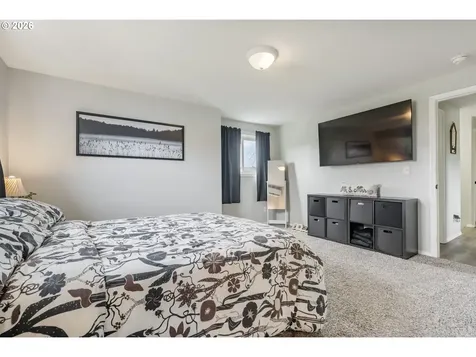 196 Balboa Loop Kelso WA 98626