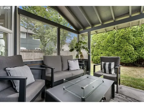 196 Balboa Loop Kelso WA 98626