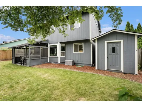 196 Balboa Loop Kelso WA 98626