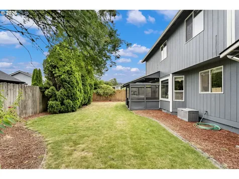 196 Balboa Loop Kelso WA 98626