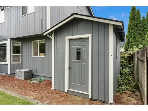196 Balboa Loop Kelso WA 98626