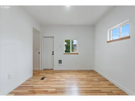 8951 SE Fuller Road Happy Valley OR 97086