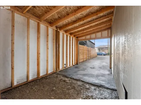 8951 SE Fuller Road Happy Valley OR 97086