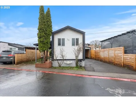 8951 SE Fuller Road Happy Valley OR 97086