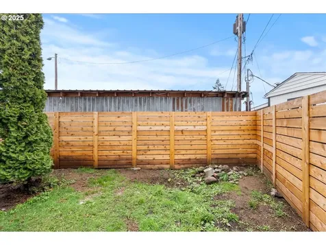 8951 SE Fuller Road Happy Valley OR 97086