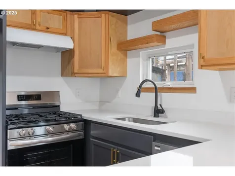 8951 SE Fuller Road Happy Valley OR 97086