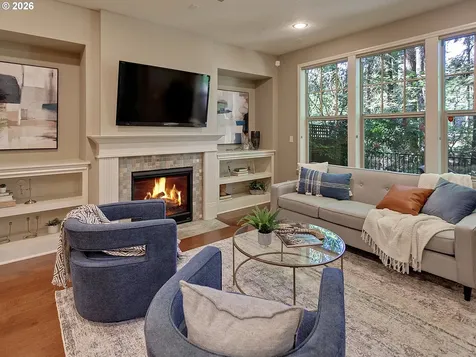 4525 Trillium Woods Lake Oswego OR 97035