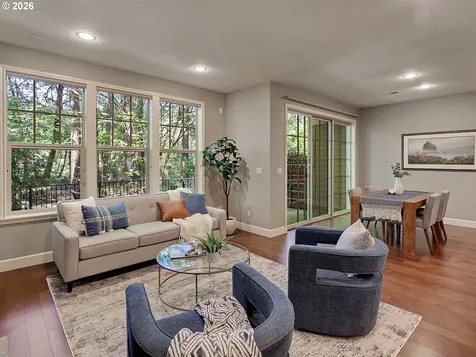 4525 Trillium Woods Lake Oswego OR 97035