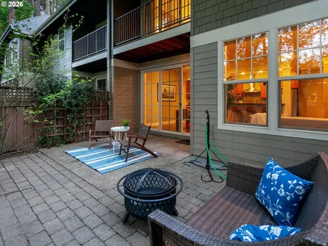 4525 Trillium Woods Lake Oswego OR 97035