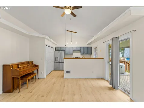 720 SW Pioneer Court Willamina OR 97396