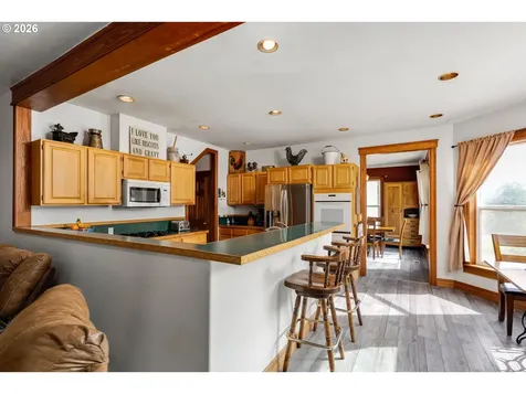 16175 NE Major Lane Yamhill OR 97148