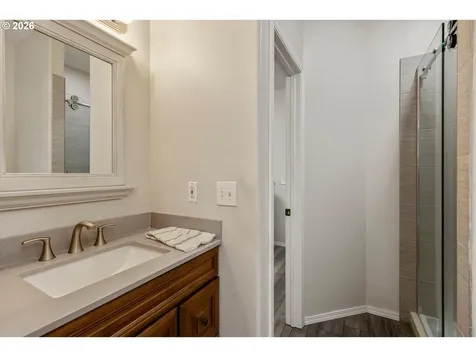 16175 NE Major Lane Yamhill OR 97148
