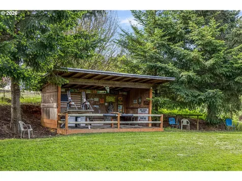 16175 NE Major Lane Yamhill OR 97148