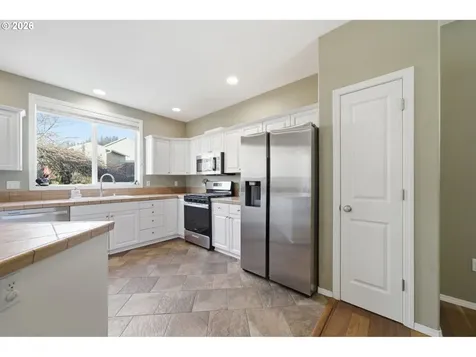 5475 L Street Washougal WA 98671