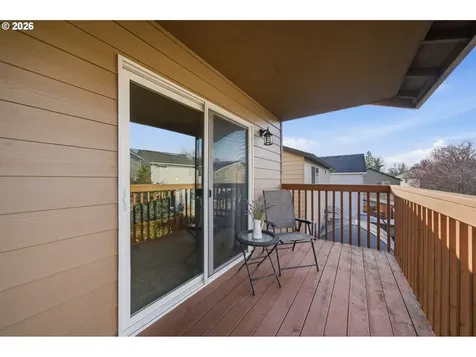 5475 L Street Washougal WA 98671