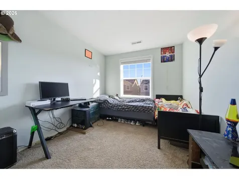5475 L Street Washougal WA 98671