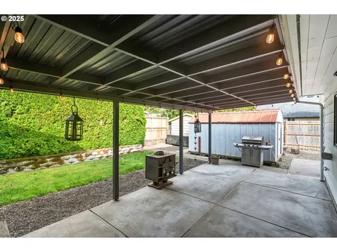 2601 Walker Road NE Salem OR 97305