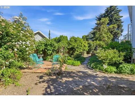 6010 S Corbett Avenue Portland OR 97239