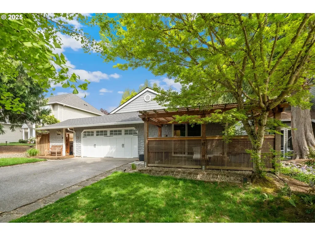 10185 SW Riverwood Lane Portland OR 97224