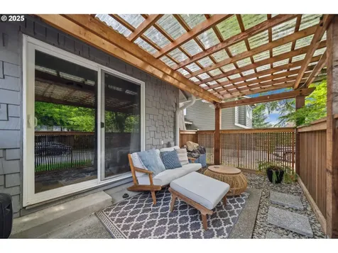 10185 SW Riverwood Lane Portland OR 97224