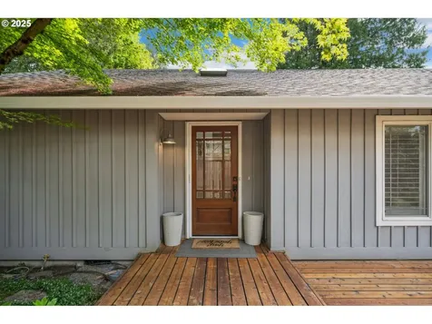 10185 SW Riverwood Lane Portland OR 97224