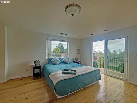 616 Pacific Avenue Brookings OR 97415
