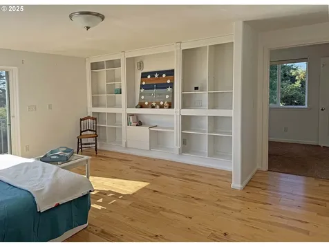 616 Pacific Avenue Brookings OR 97415