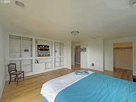 616 Pacific Avenue Brookings OR 97415