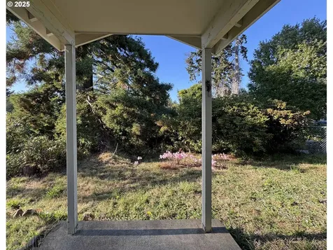 616 Pacific Avenue Brookings OR 97415