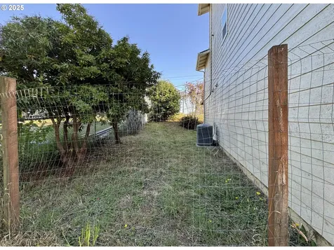 616 Pacific Avenue Brookings OR 97415