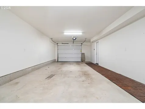 4735 SE Bush Street Portland OR 97206