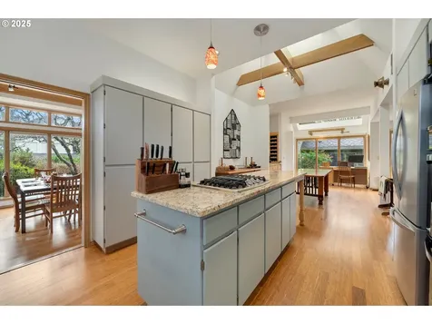 3405 Riverknoll Way West Linn OR 97068