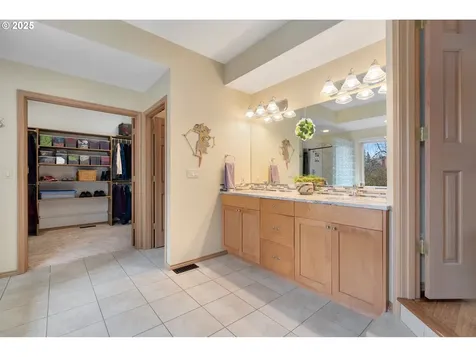 3405 Riverknoll Way West Linn OR 97068