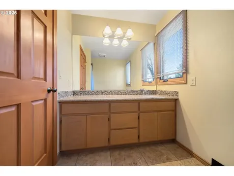 3405 Riverknoll Way West Linn OR 97068