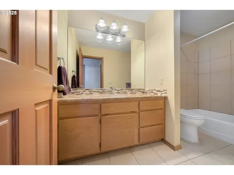 3405 Riverknoll Way West Linn OR 97068