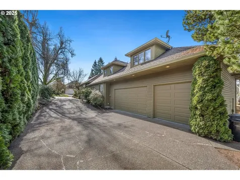 3405 Riverknoll Way West Linn OR 97068