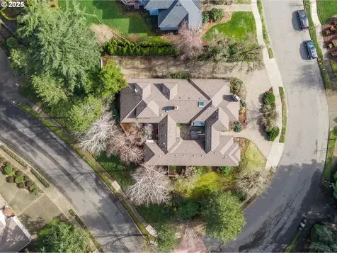 3405 Riverknoll Way West Linn OR 97068