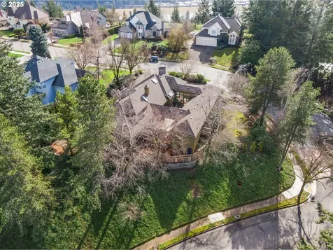 3405 Riverknoll Way West Linn OR 97068