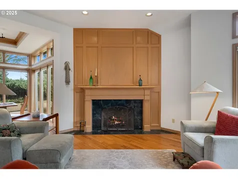 3405 Riverknoll Way West Linn OR 97068