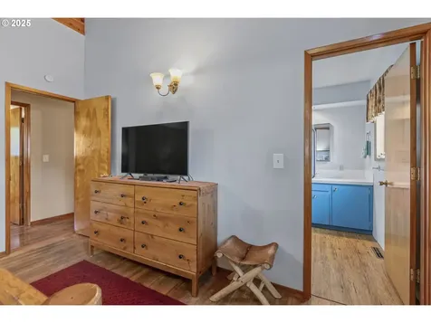 2022 42nd Avenue Longview WA 98632