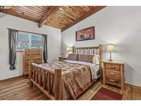 2022 42nd Avenue Longview WA 98632