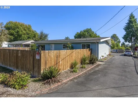 2022 42nd Avenue Longview WA 98632