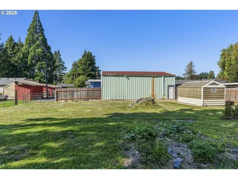 2022 42nd Avenue Longview WA 98632