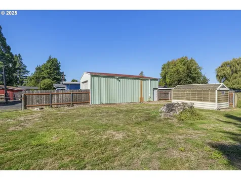 2022 42nd Avenue Longview WA 98632